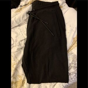 Alphalete Blackout Identity Joggers